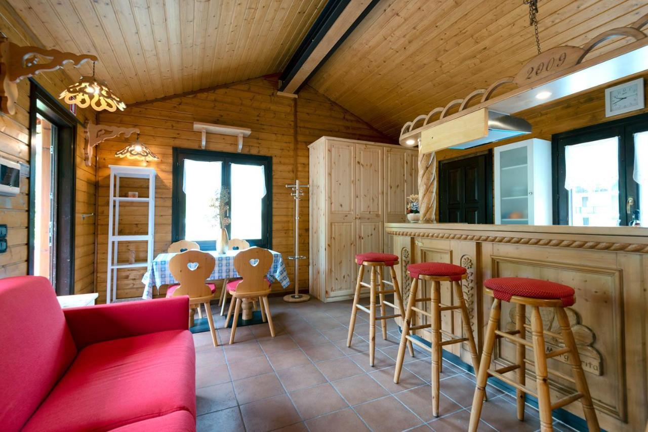 Margherita Camping & Resort グレッソネイ・サイント・ジェアン エクステリア 写真